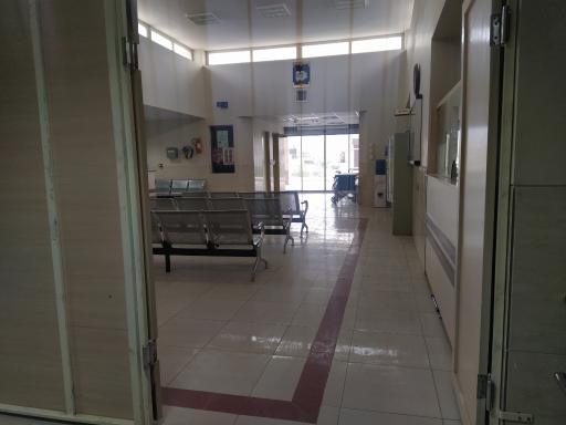 عکس بیمارستان ثامن الحجج جندق