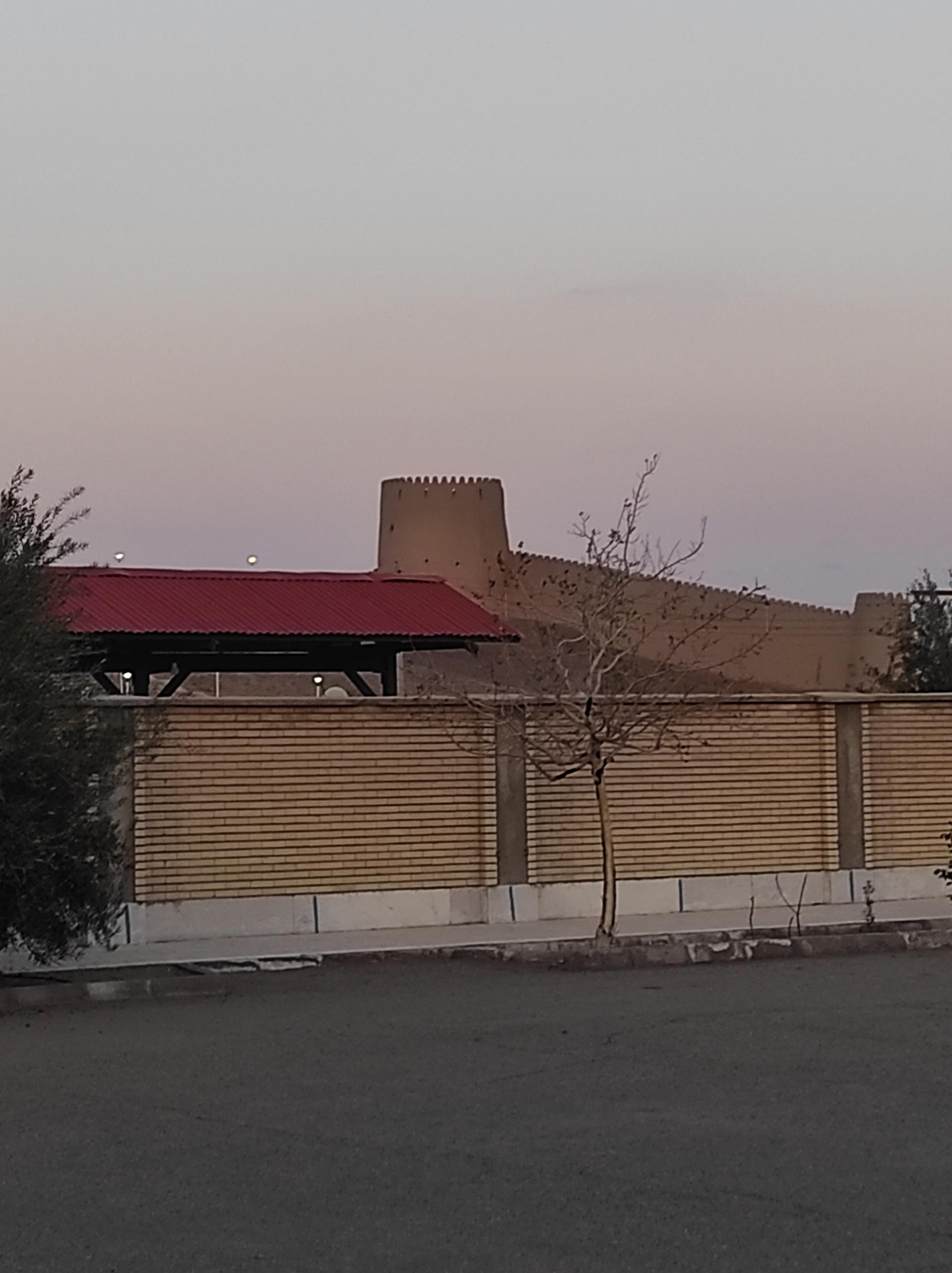 عکس ارگ ساسانی انار