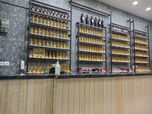 عکس عطر سه نیک