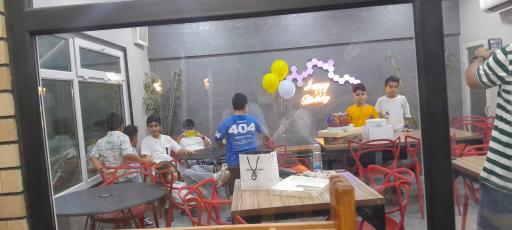 عکس کافه خانه بازی بزرگسال لول آپ