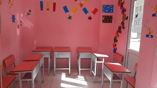 عکس پیش دبستان و دبستان غیردولتی دخترانه باران