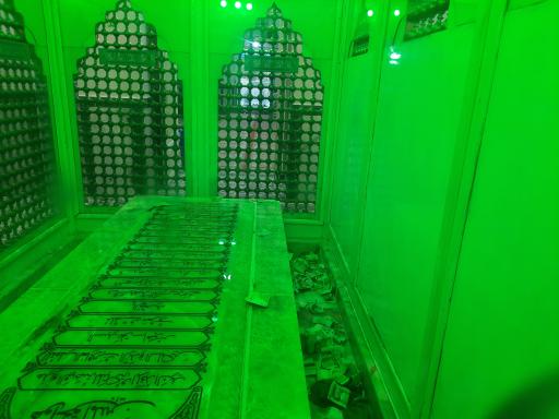 عکس مقبره شاه سلطان علی سیاهپوش رودبند