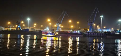 عکس بوستان ساحلی شهدای گمنام