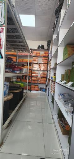 عکس الکتریکی طاها