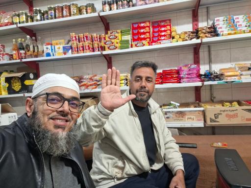 عکس موادغذایی و یخ فروشی یحیایی