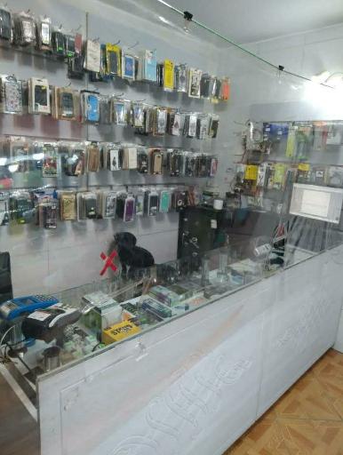 عکس موبایل و کامپیوتر رسا