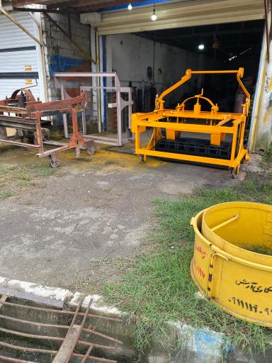 عکس تولیدی دستگاه بلوک زنی آرش