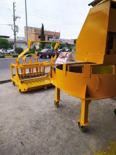 عکس تولیدی دستگاه بلوک زنی آرش