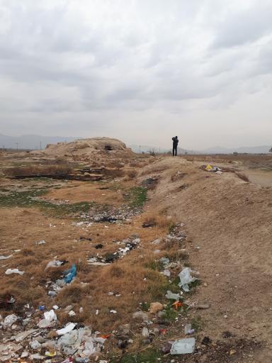 عکس تپه باستانی روستای کهریز صلاح الدین 