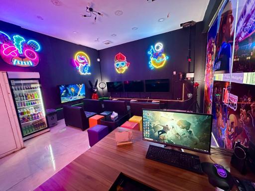 عکس کافی نت و گیم نت کارینو