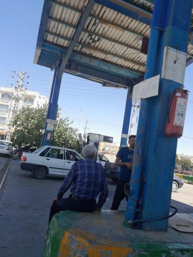 عکس پمپ گاز CNG