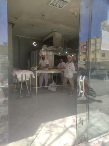 عکس نانوایی ماشینی خشنودی