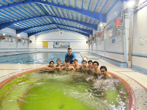 عکس آکادمی شنا جعفری