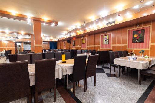 عکس تالار و هتل صفا