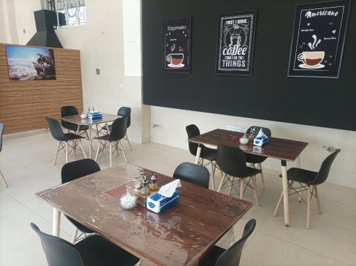 عکس کافه صبحانه