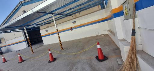 عکس نمایندگی ایرانخودرو امیر صفری