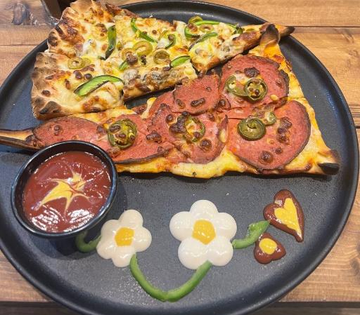 عکس کافه فست فود لیلو