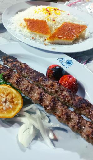 عکس رستوران نهارستان زیتون 