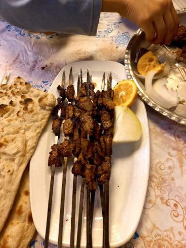 عکس رستوران سنتی خوشه