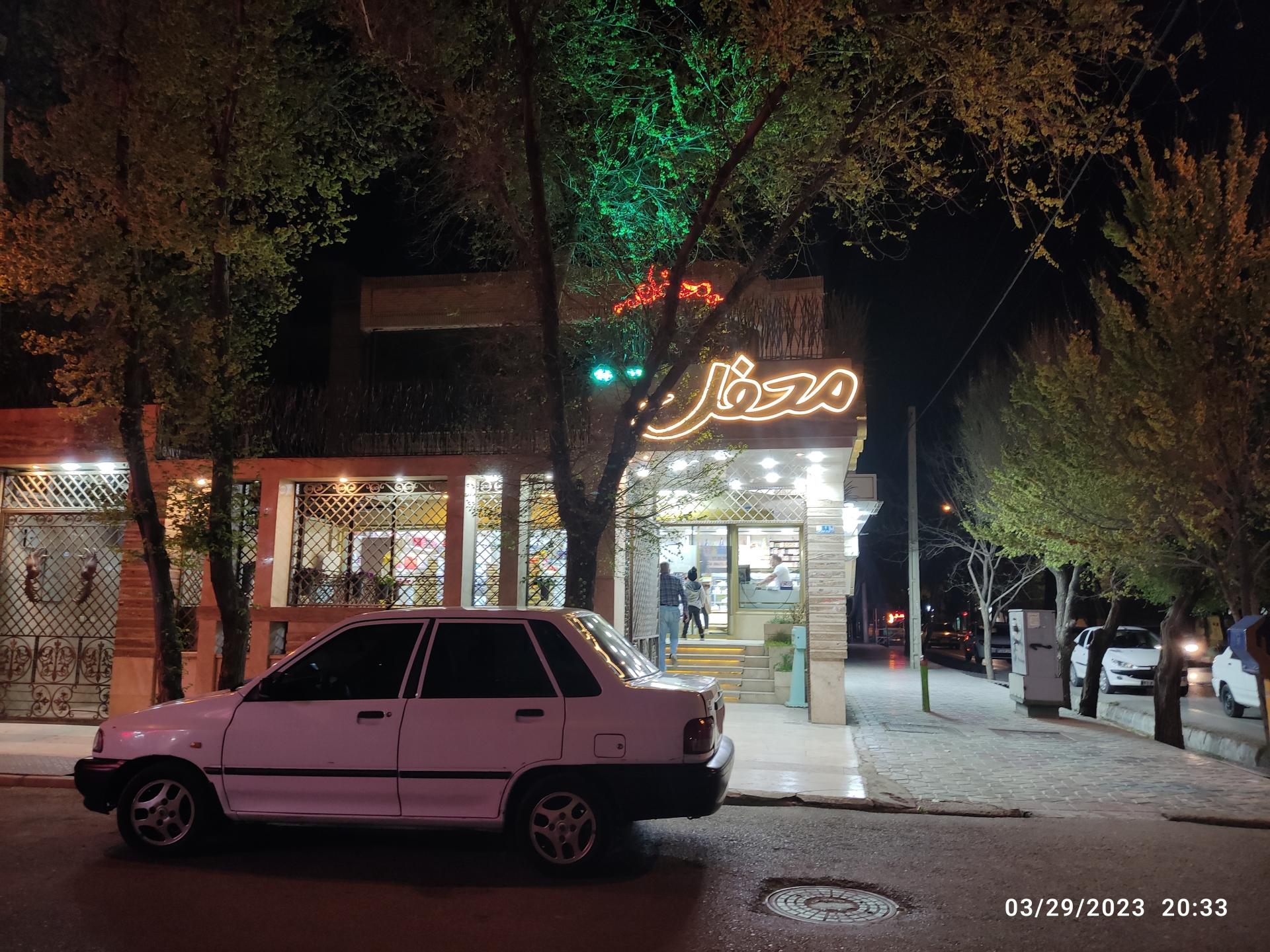 عکس نان شیرینی محفل