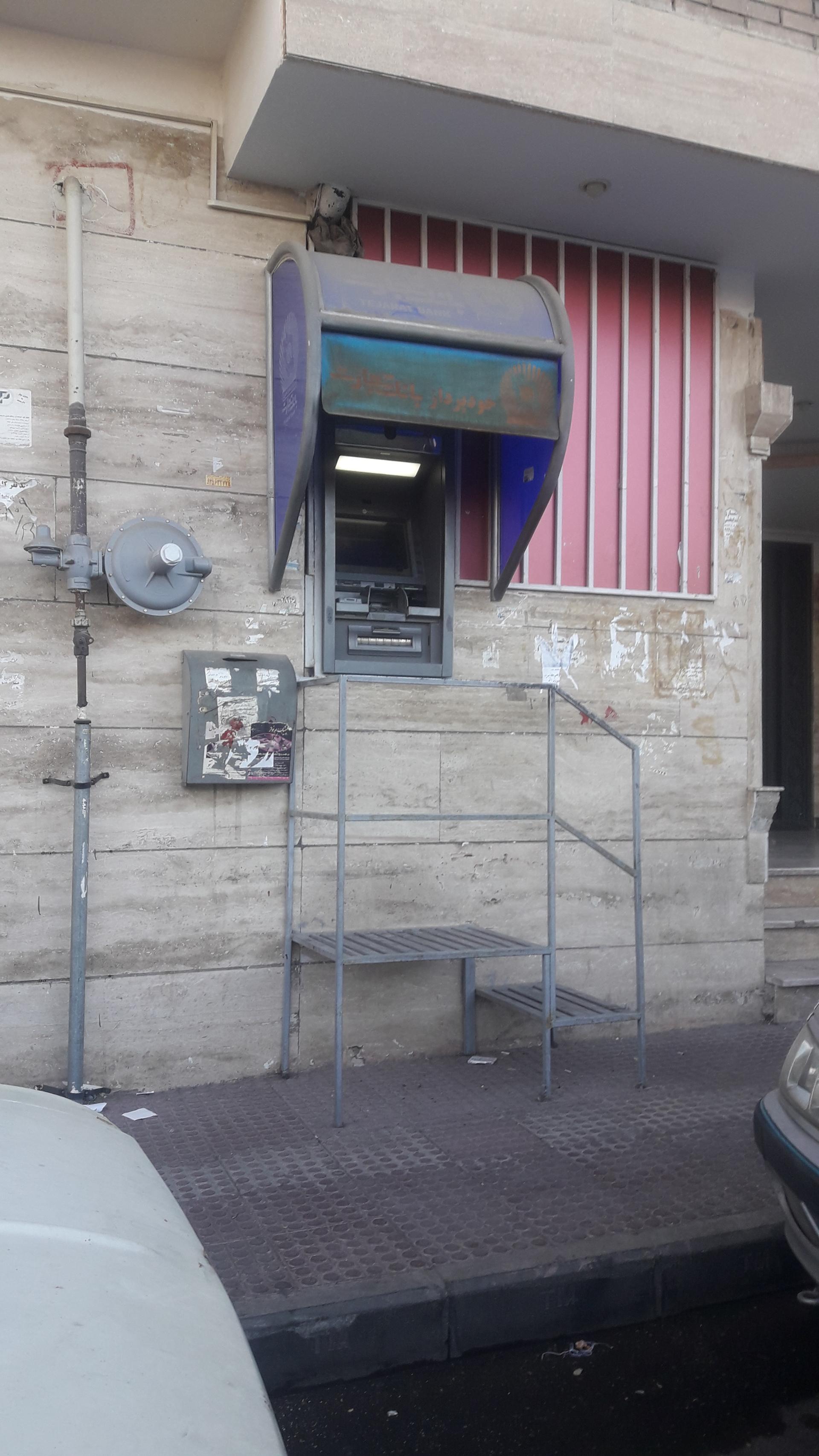 عکس خودپرداز بانک تجارت