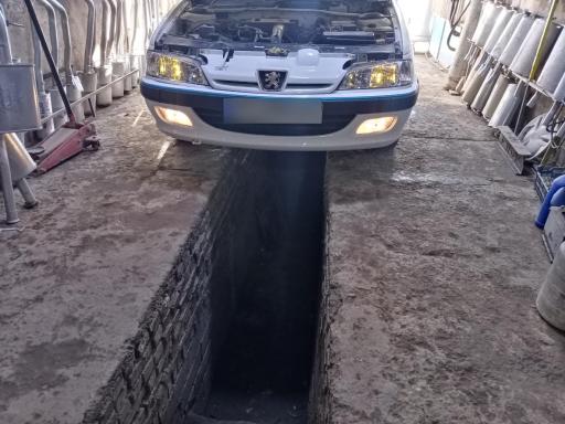 عکس شهر باطری تعمیرگاه برق خودرو