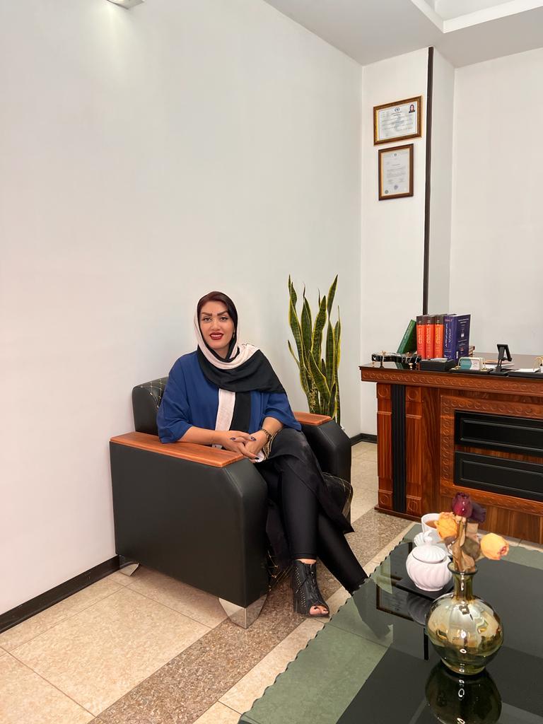 عکس کلینیک روانشناسی دکتر مومنی جو