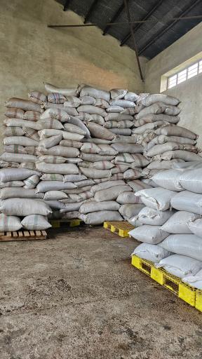 عکس فروشگاه چای خیری