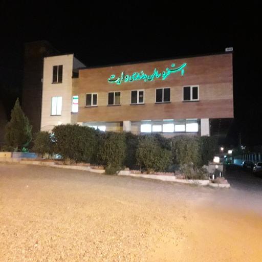 عکس استخر و سالن بدنسازی ولایت قم