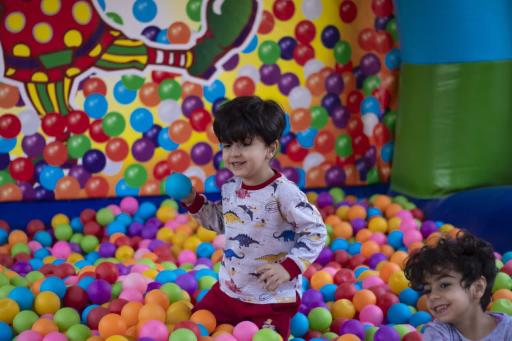 خانه کودک روباز انقلاب جامپ 