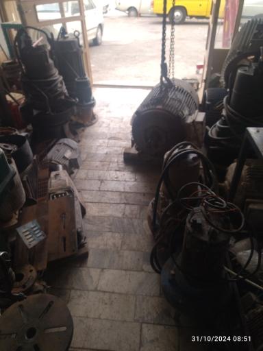 عکس کارگاه سیم پیچی احمدی