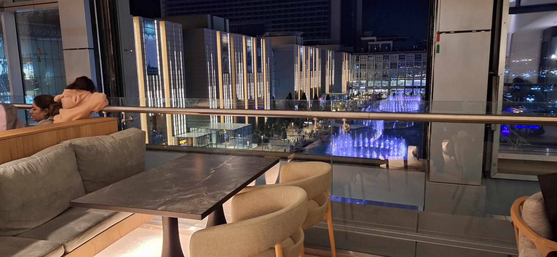 عکس کافه لیبرو