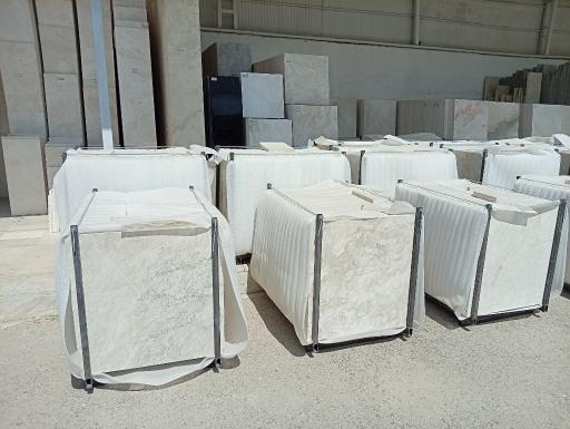 عکس سنگبری بهار زارع