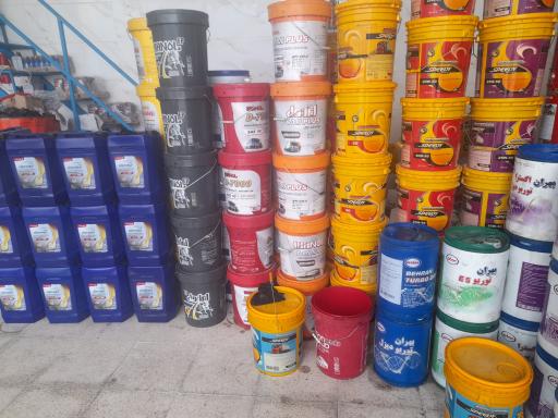عکس تعویض روغن علی