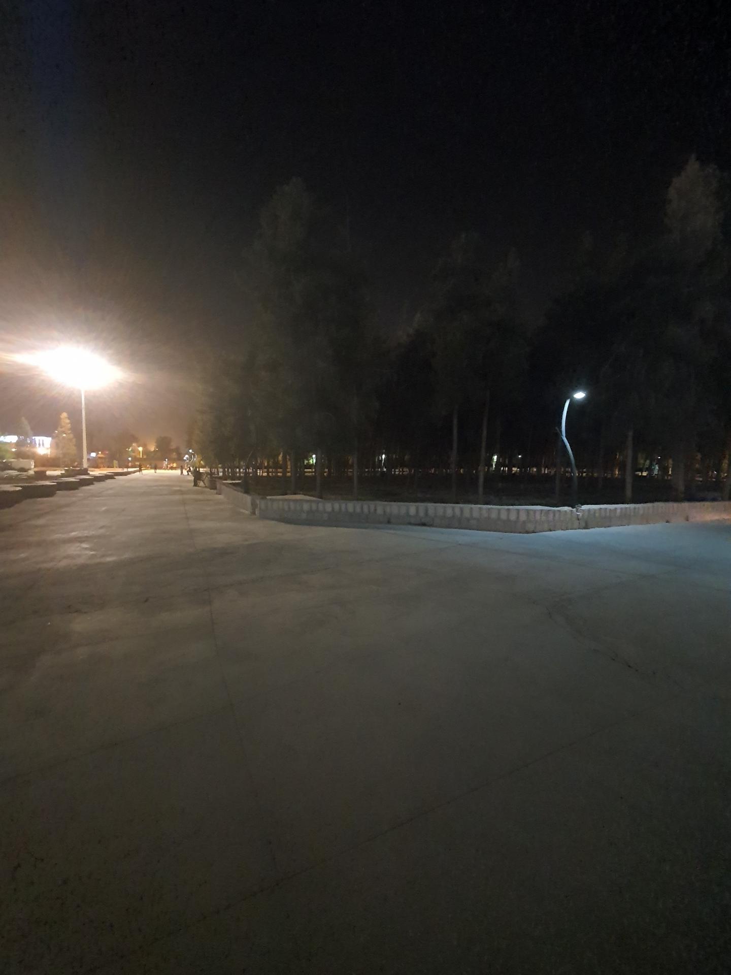 عکس پارک بزرگ شهر جهرم