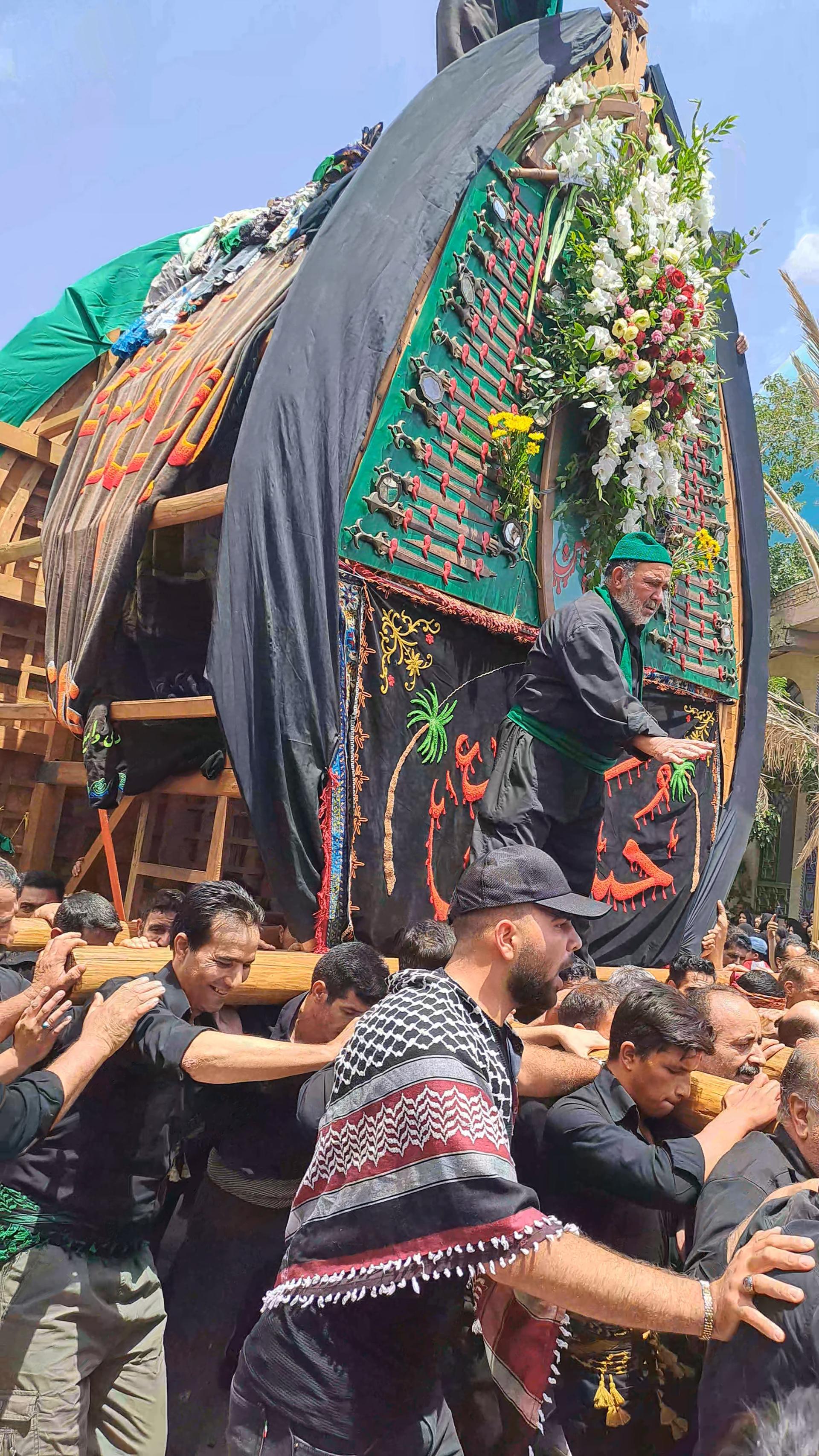 عکس حسینیه بزرگ علی آباد