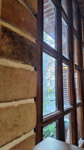 کافی شاپ دلی