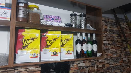 عکس کافه دنج 