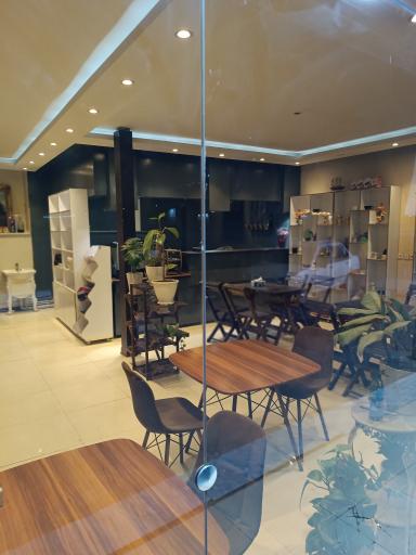 عکس کافه صبحانه نیل