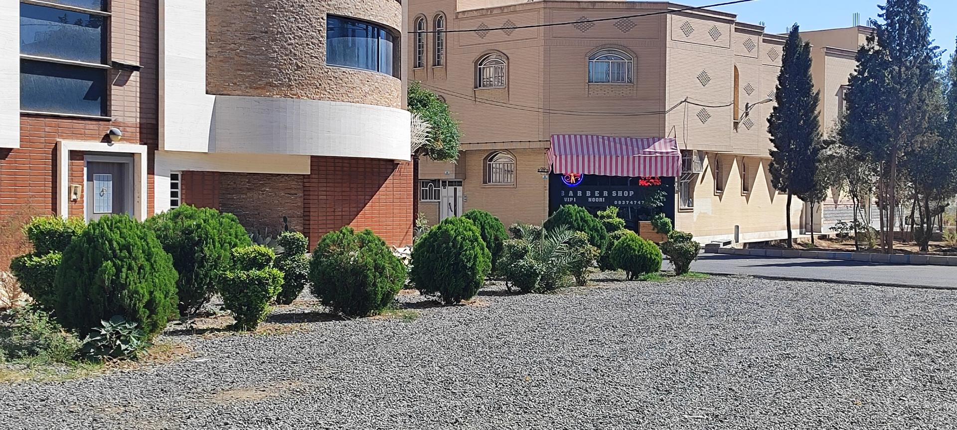 عکس آریشگاه مردانه نوری