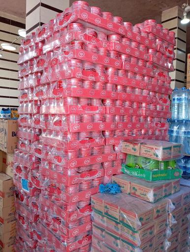 عکس پخش مواد غذایی برادران چهارلنگ