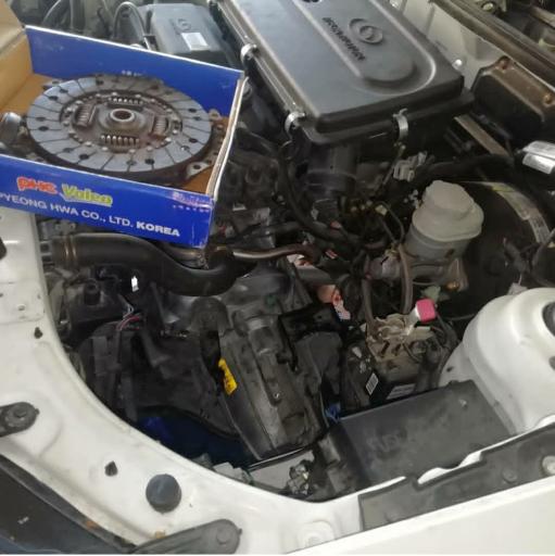عکس مکانیکی و اتو سرویس خودرو برتر