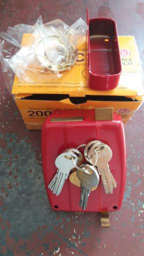 عکس الو کلید سازی نصیری قم