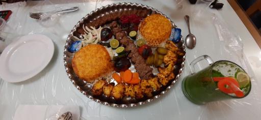 عکس رستوران سفره خانه سنتی زعفران