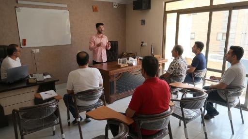 عکس آموزشگاه اندیشکده حکیم