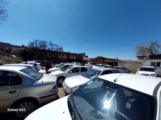 عکس پارکیگ شبانه روزی شرق