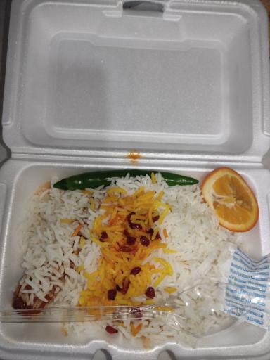 عکس رستوران بیرون بر ایوان