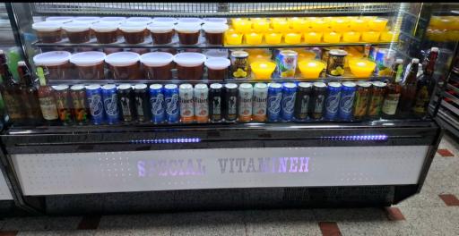 عکس آبمیوه و بستنی مهدی