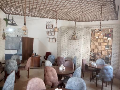 عکس رستوران ایتالیایی آگر