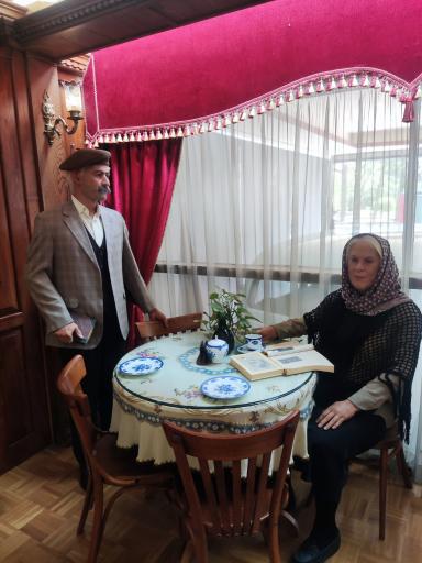 عکس کافه موزه لقانطه
